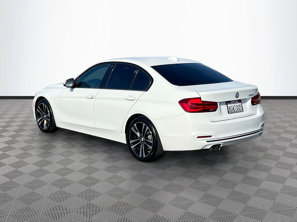 2018 BMW 3 Series 330i