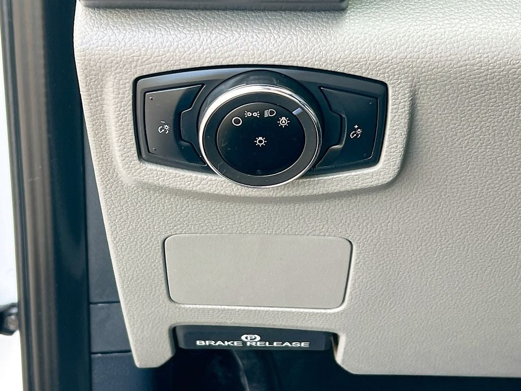 2022 Ford F-350SD XLT DRW