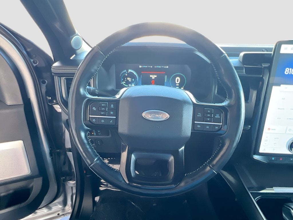 2023 Ford F-150 Lightning Platinum