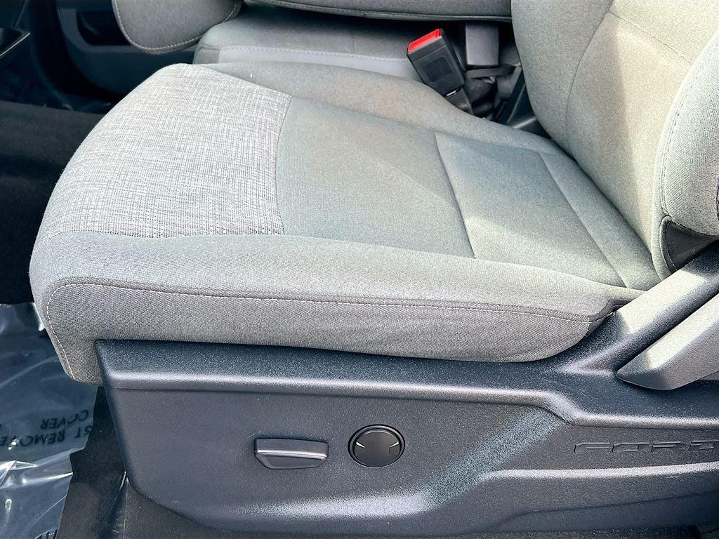 2025 Ford F-350SD XLT DRW