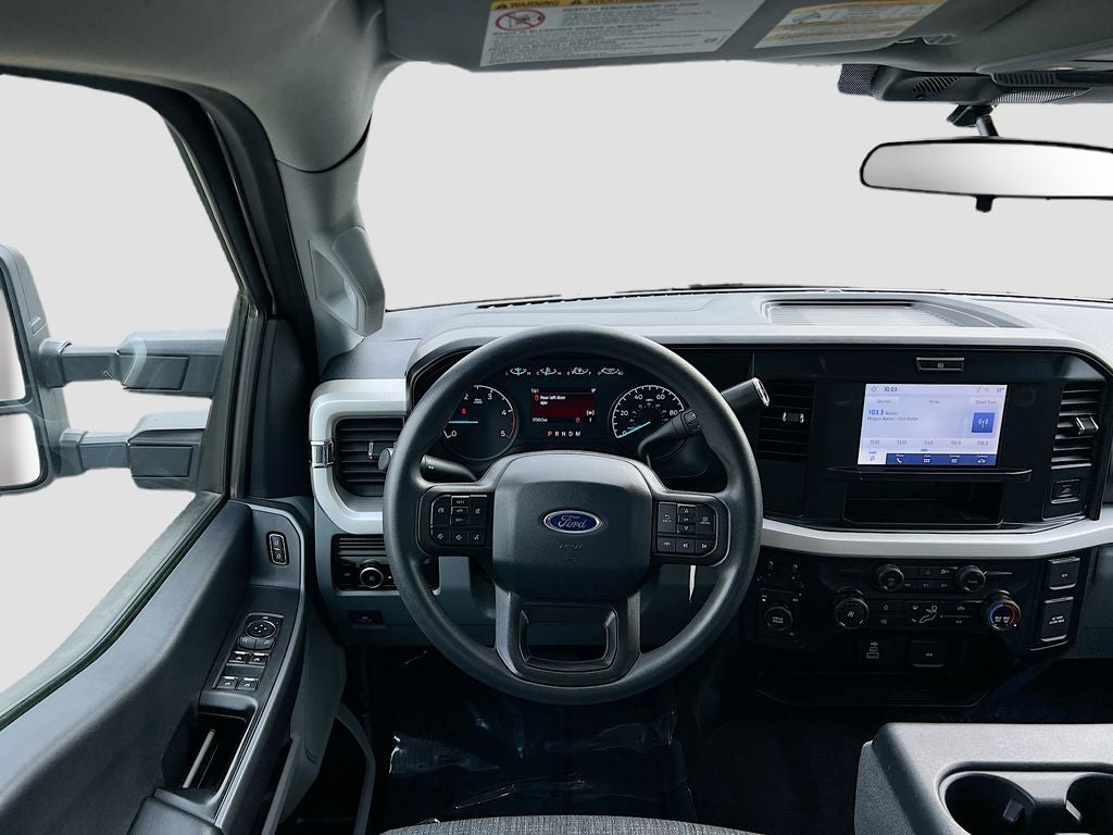 2025 Ford F-350SD XLT DRW