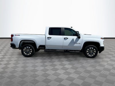 2024 Chevrolet Silverado 2500HD Custom