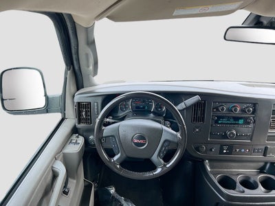 2022 GMC Savana 3500 LT