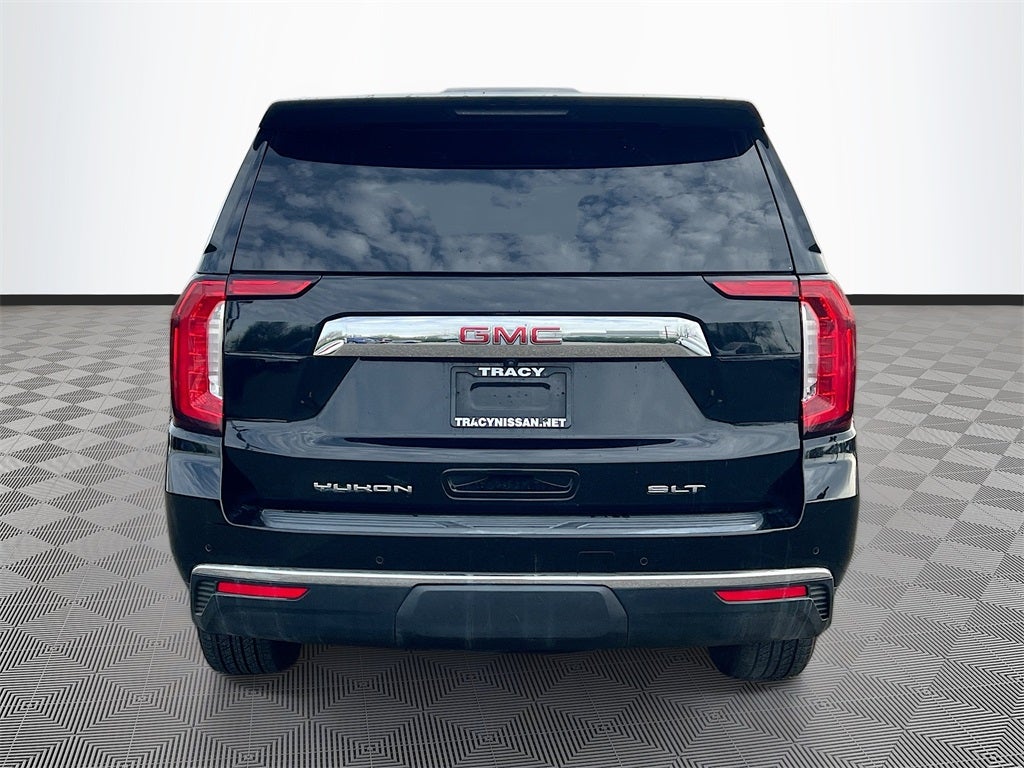 2023 GMC Yukon SLT