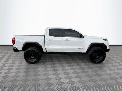 2023 GMC Canyon AT4