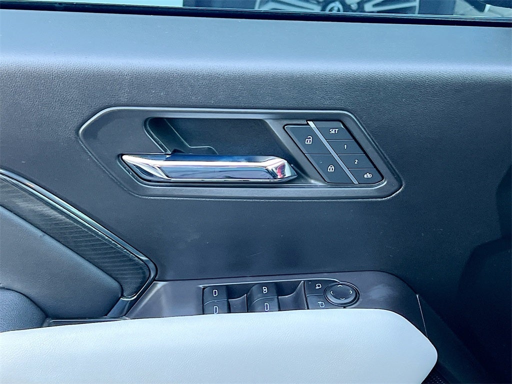 2023 GMC Canyon AT4X