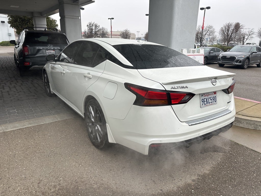 2023 Nissan Altima 2.0 SR
