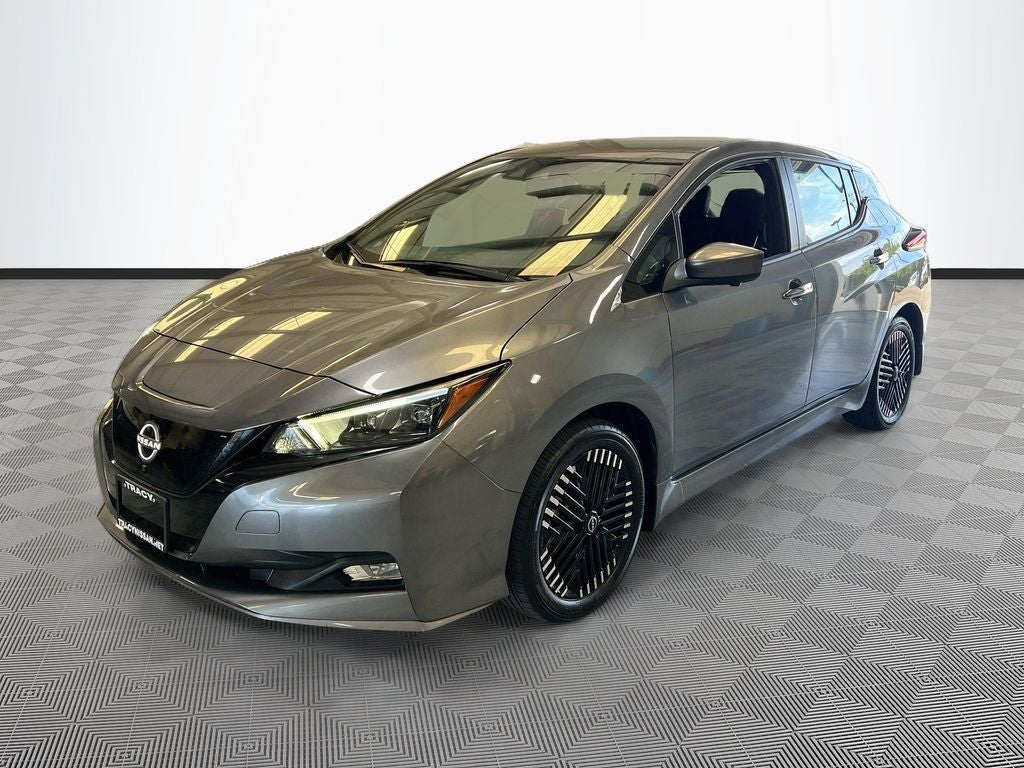 2024 Nissan Leaf SV Plus
