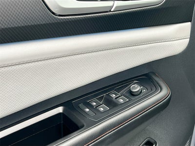 2024 Volkswagen Atlas 2.0T Peak Edition SE w/Technology