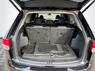 2021 Volkswagen Atlas 3.6L V6 SE w/Technology R-Line