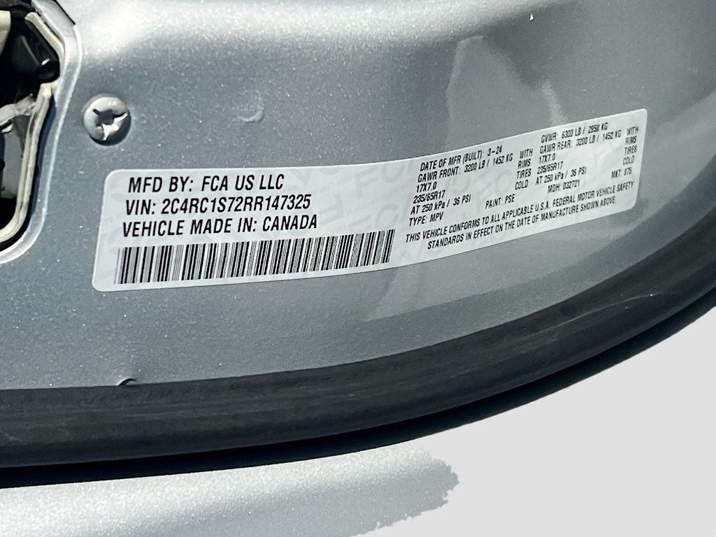2024 Chrysler Pacifica Hybrid Select
