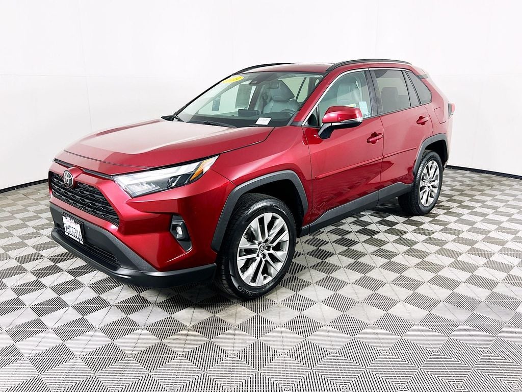 2023 Toyota RAV4 XLE Premium