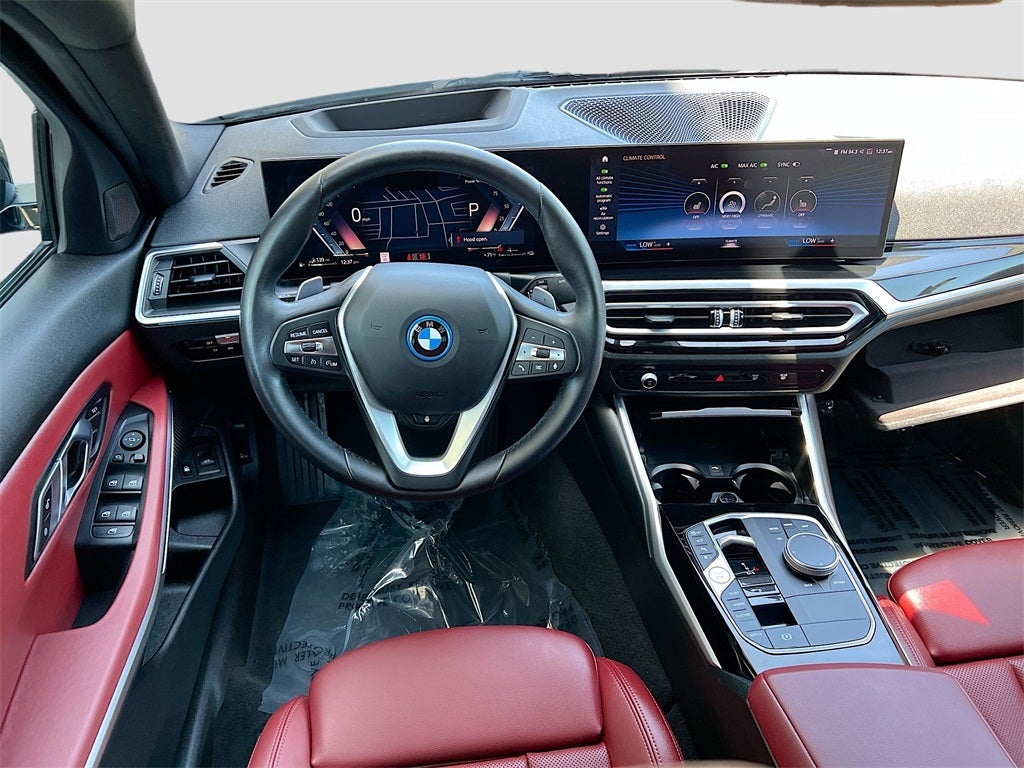 2023 BMW 3 Series 330e iPerformance