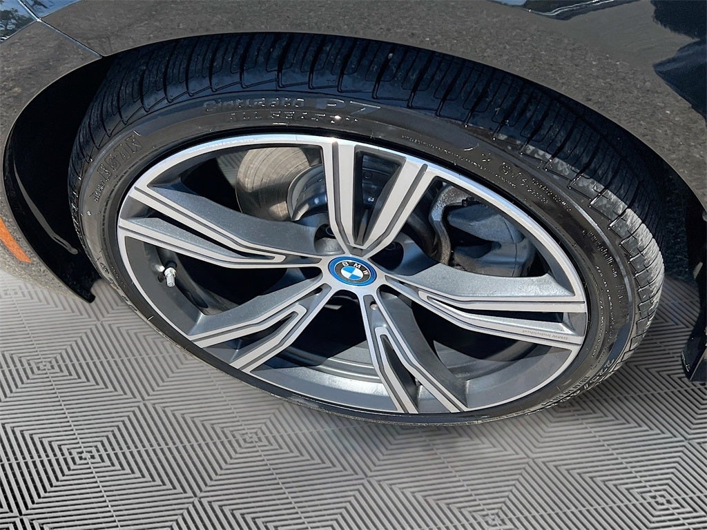 2023 BMW 3 Series 330e iPerformance