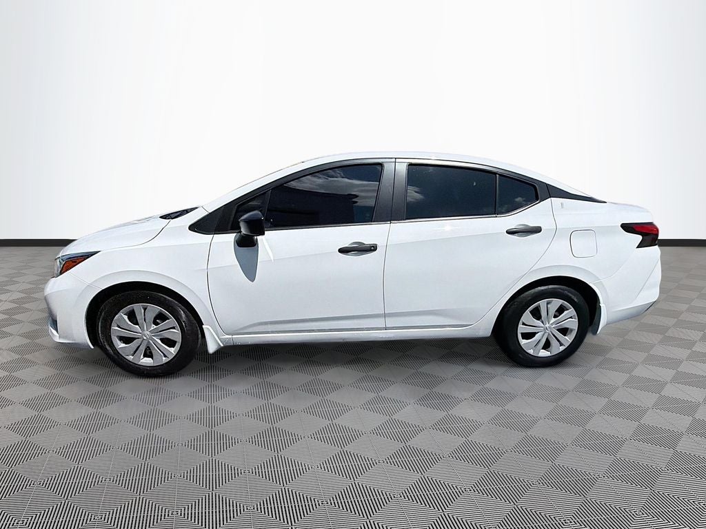 2024 Nissan Versa 1.6 S