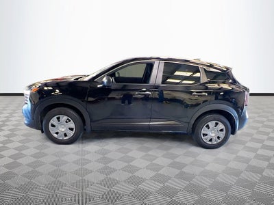2025 Nissan Kicks S