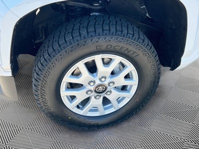 2024 Toyota Tacoma SR5