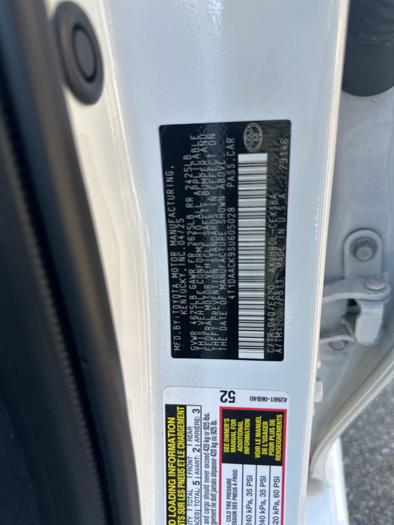 2025 Toyota Camry SE