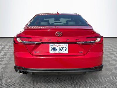2025 Toyota Camry SE