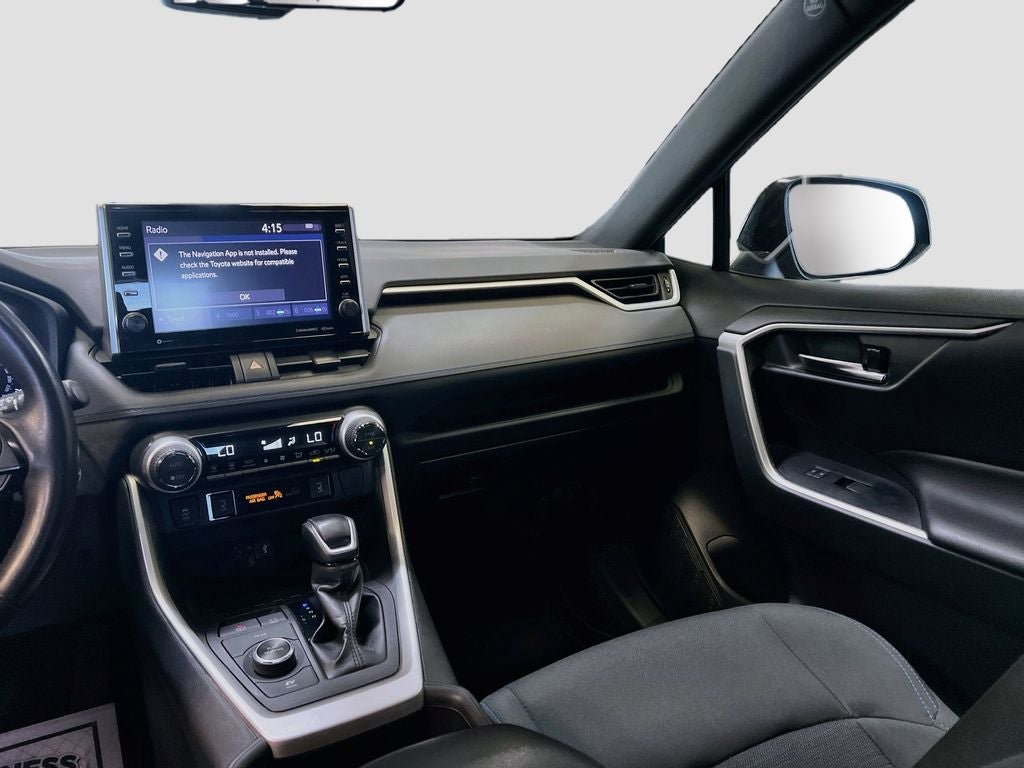 2022 Toyota RAV4 Hybrid SE