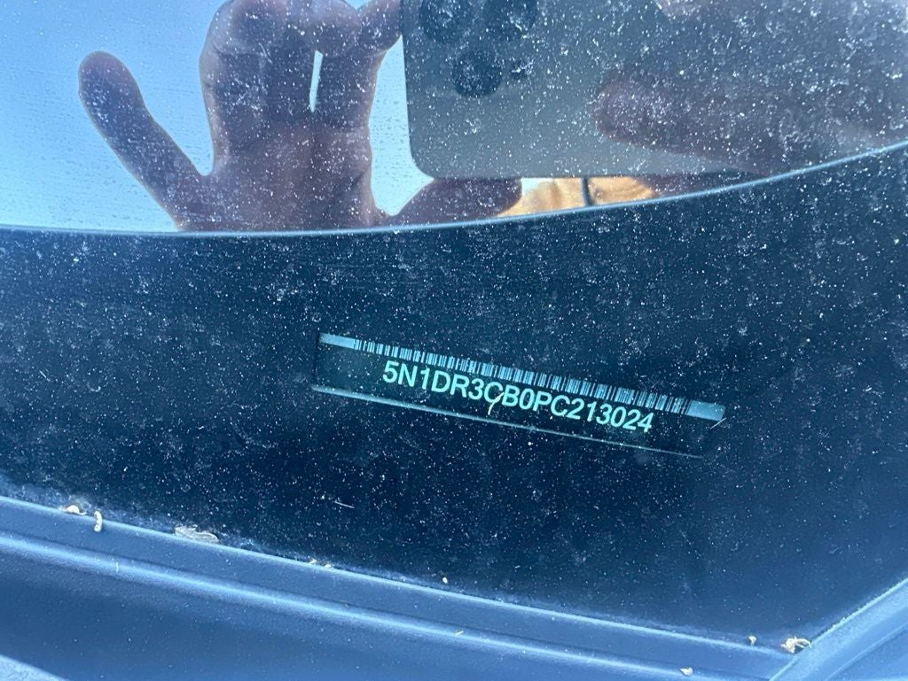 2023 Nissan Pathfinder SL