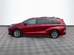 2023 Toyota Sienna XLE 7 Passenger