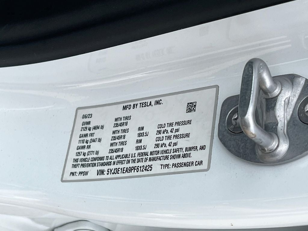 2023 Tesla Model 3 Base