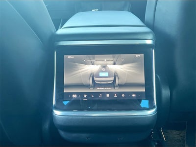 2022 Tesla Model S Base