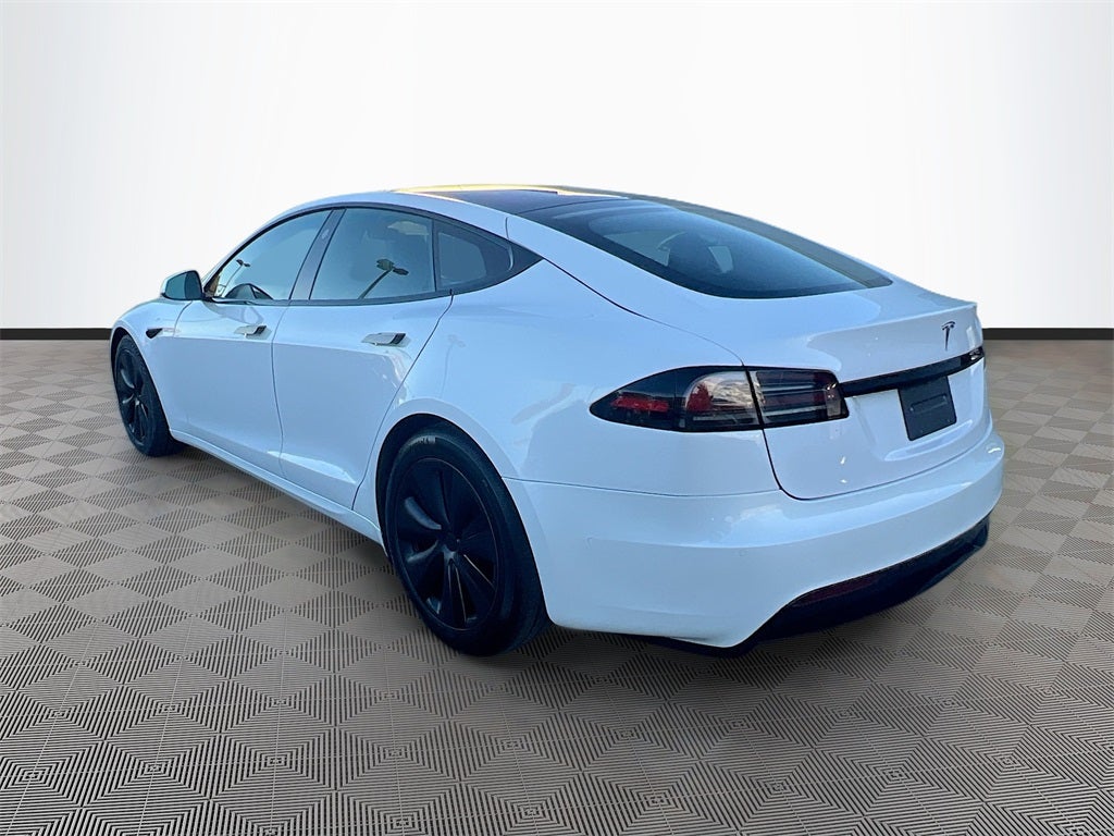 2022 Tesla Model S Base