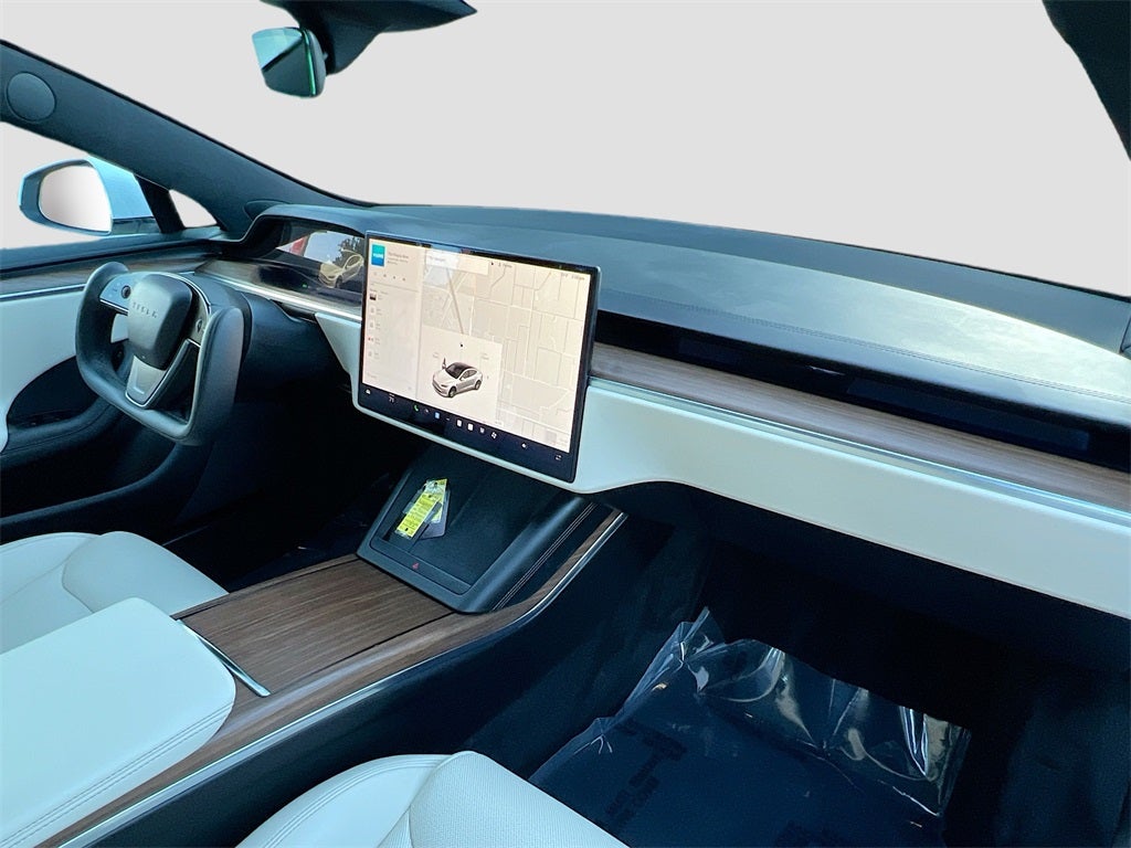 2022 Tesla Model S Base