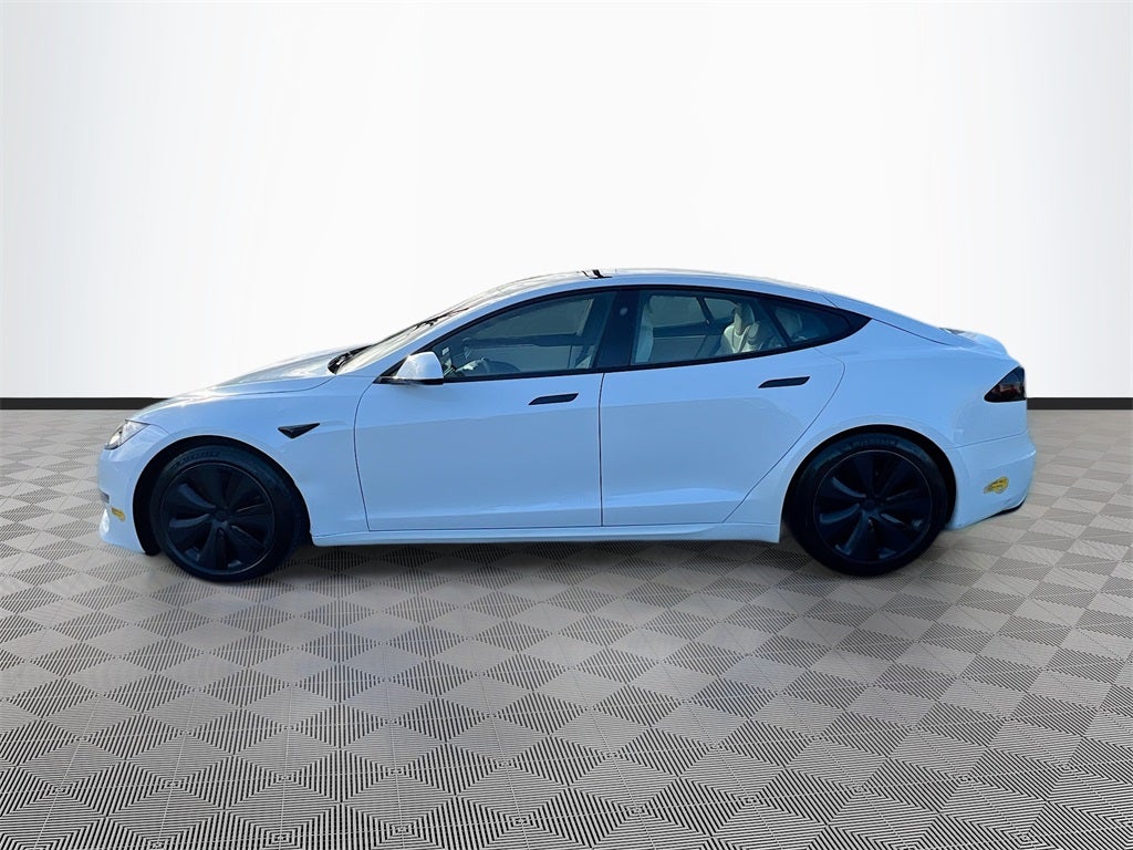 2022 Tesla Model S Base