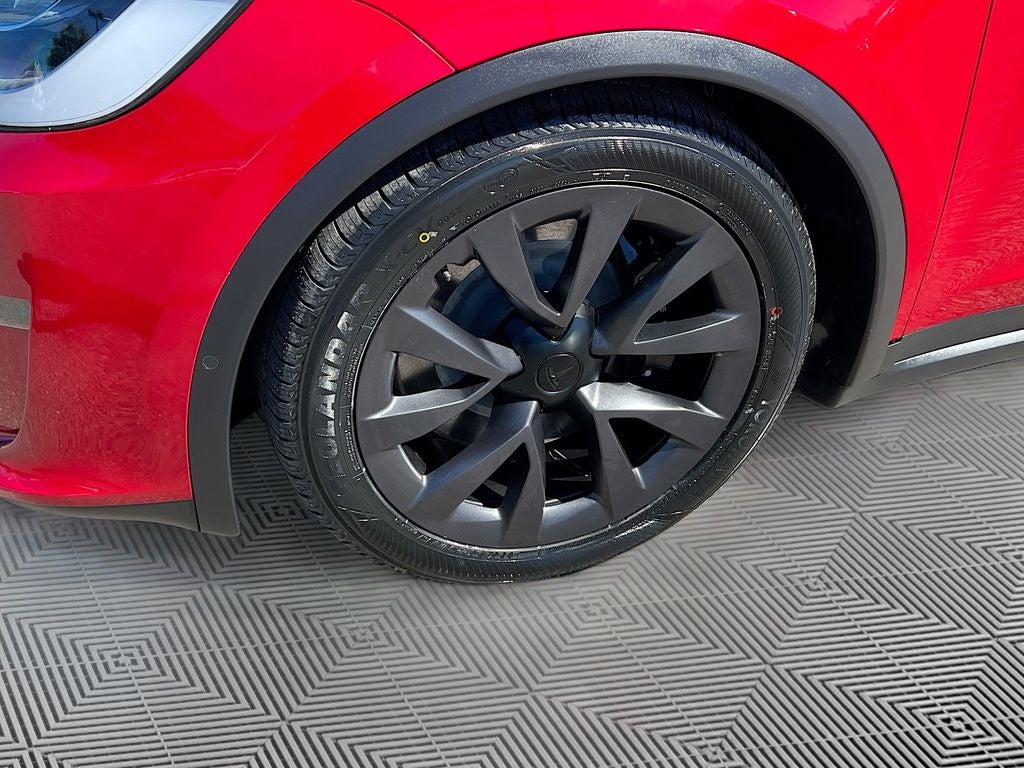 2023 Tesla Model X Standard Range