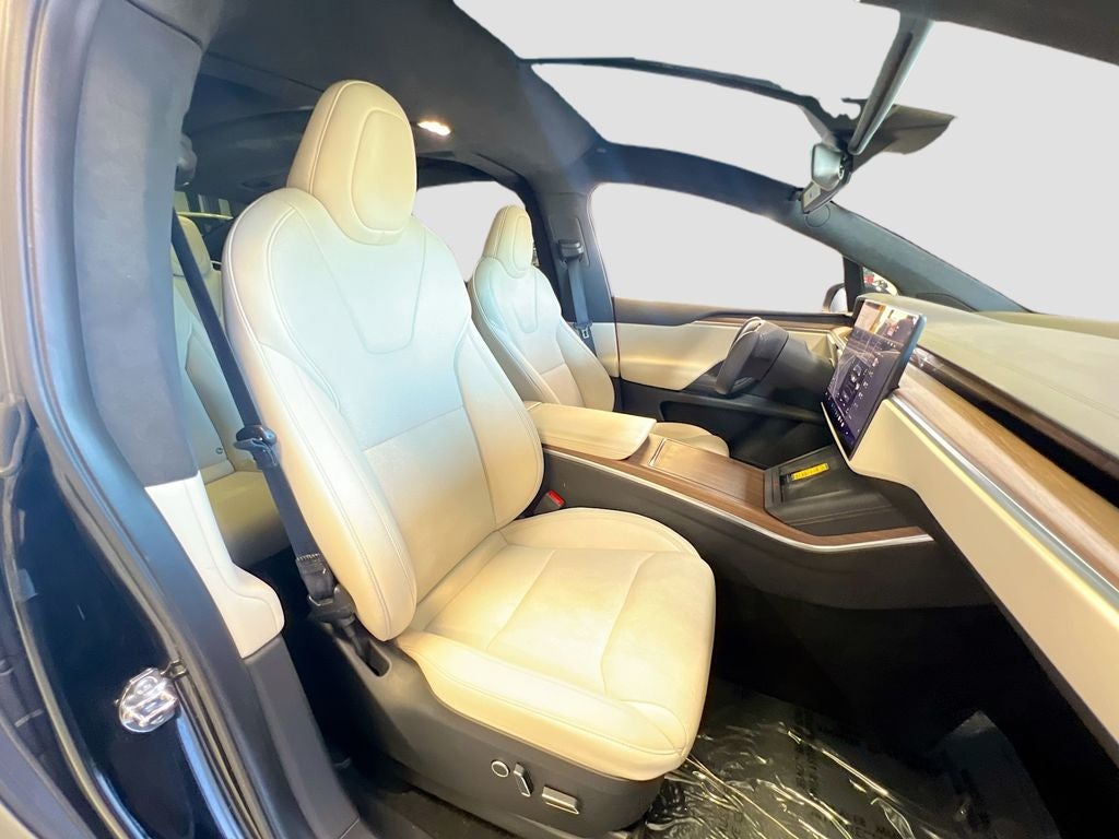 2022 Tesla Model X Base