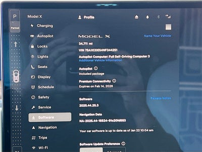 2022 Tesla Model X Base