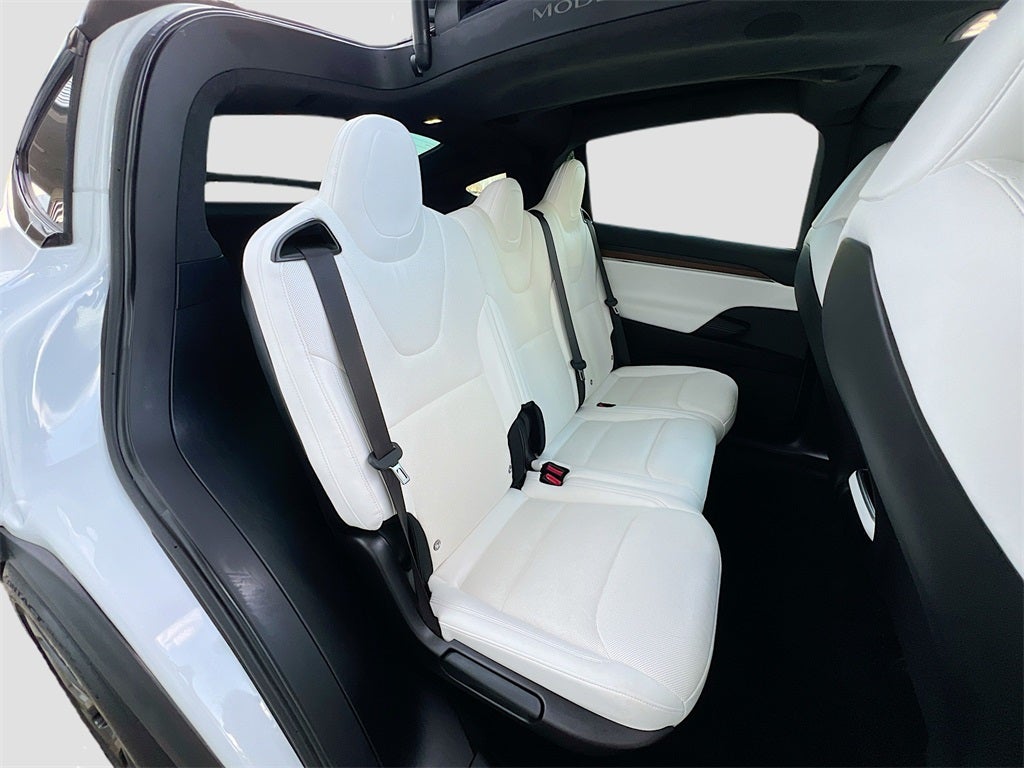 2022 Tesla Model X Base