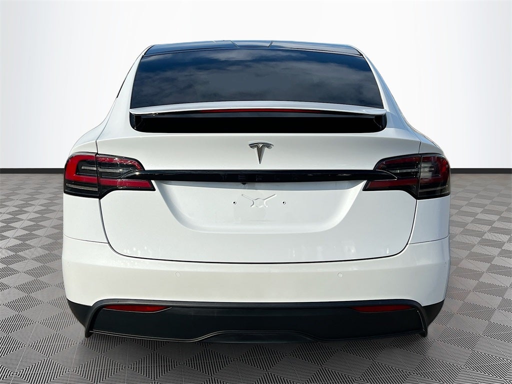 2022 Tesla Model X Base