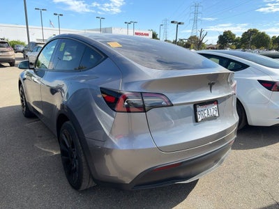 2025 Tesla Model Y Long Range