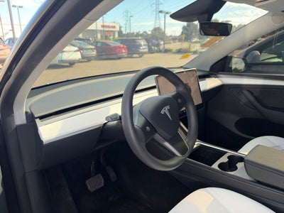 2025 Tesla Model Y Long Range