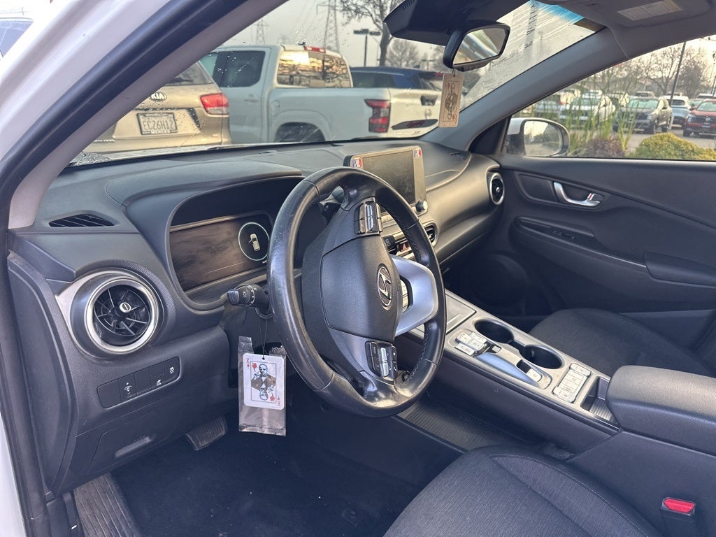2022 Hyundai Kona Electric SEL