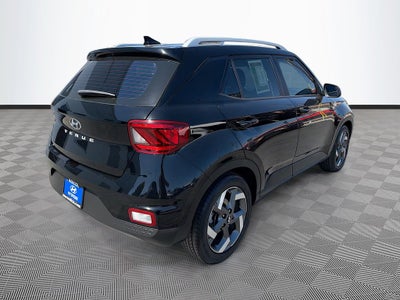 2022 Hyundai Venue SEL