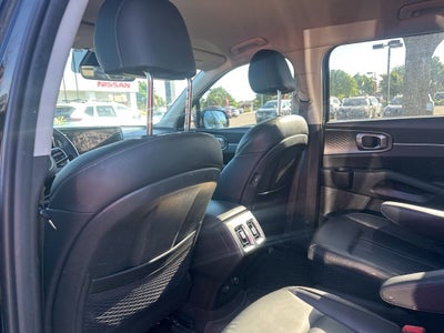 2023 Kia Sorento Hybrid EX