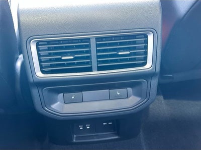 2024 Volkswagen Atlas Cross Sport 2.0T SEL Premium R-Line