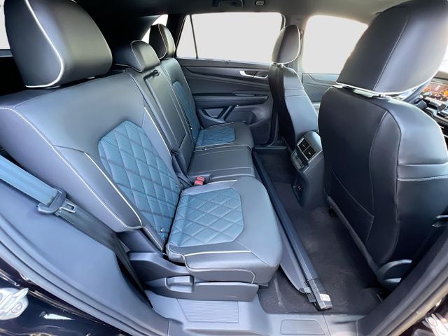 2024 Volkswagen Atlas Cross Sport 2.0T SEL Premium R-Line