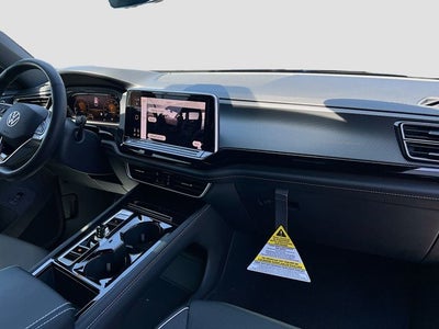 2024 Volkswagen Atlas Cross Sport 2.0T SEL Premium R-Line