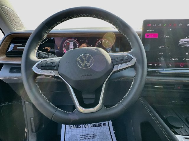 2027 Volkswagen Atlas 2.0T SE w/ Technology