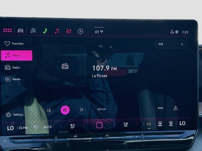 2027 Volkswagen Atlas 2.0T SE w/ Technology