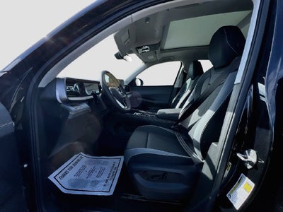 2027 Volkswagen Atlas 2.0T SE w/ Technology