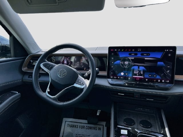 2027 Volkswagen Atlas 2.0T SE w/ Technology