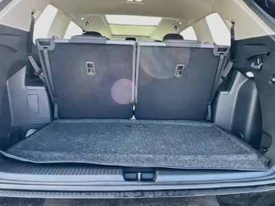 2027 Volkswagen Atlas 2.0T SE w/ Technology