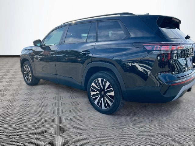 2027 Volkswagen Atlas 2.0T SE w/ Technology
